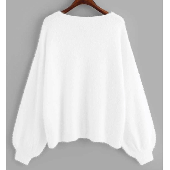 🎀 LAST ONE PLUS white fuzzy sweater READY TO SHIP - Picture 2 of 7